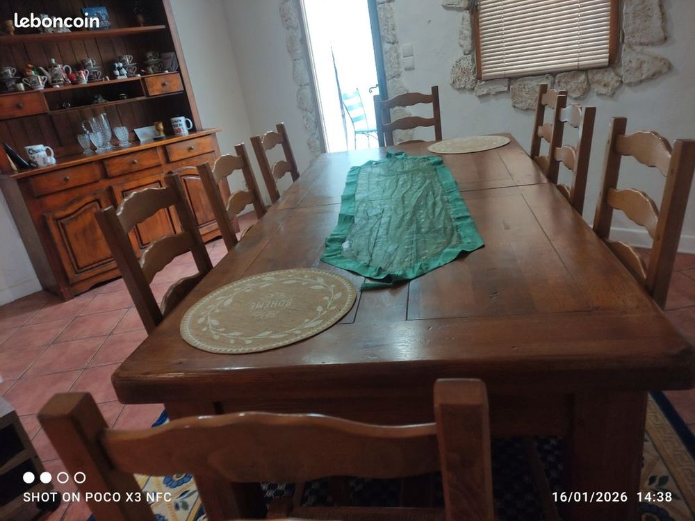 Salle &agrave; manger compl&egrave;te buffet table de ferme 100% ch&ecirc;ne Meubles