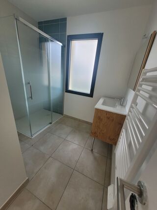  Maison � louer 4 pi�ces 90 m� Le barp