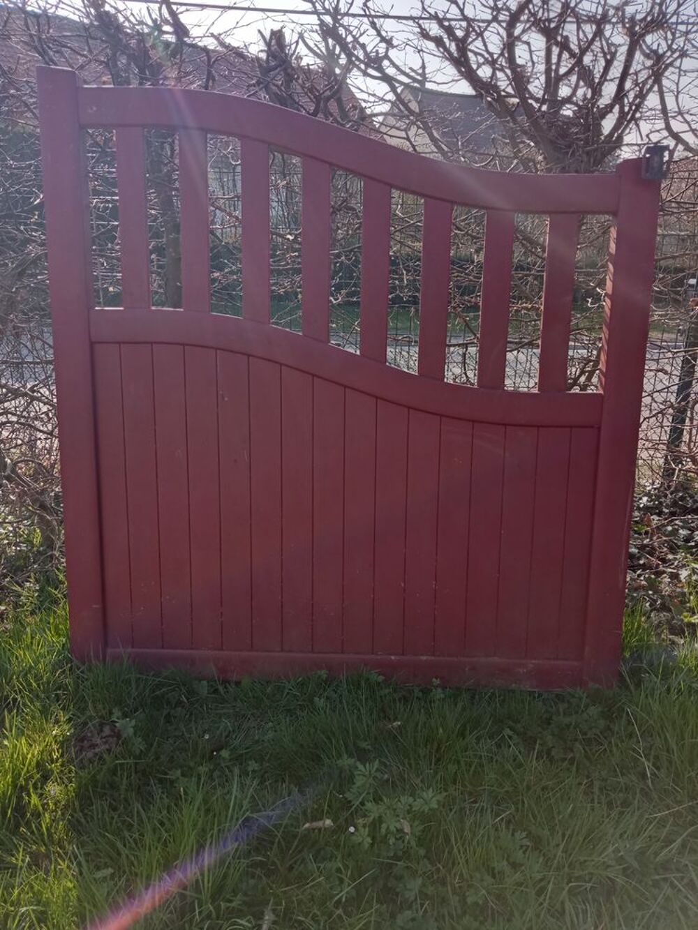 PORTAIL ET PORTILLON RAL ROUGE BASQUE EN ALUMINIM Jardin
