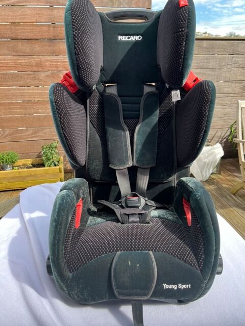 Sige auto Recaro Young Sport de 9  36 kilos Rouen 76000 120 Rouen (76)