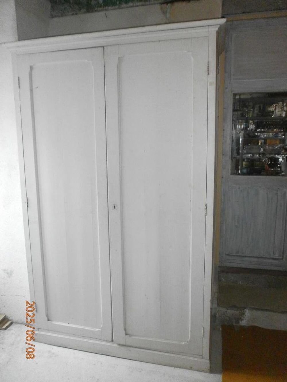 Armoire parisienne Meubles