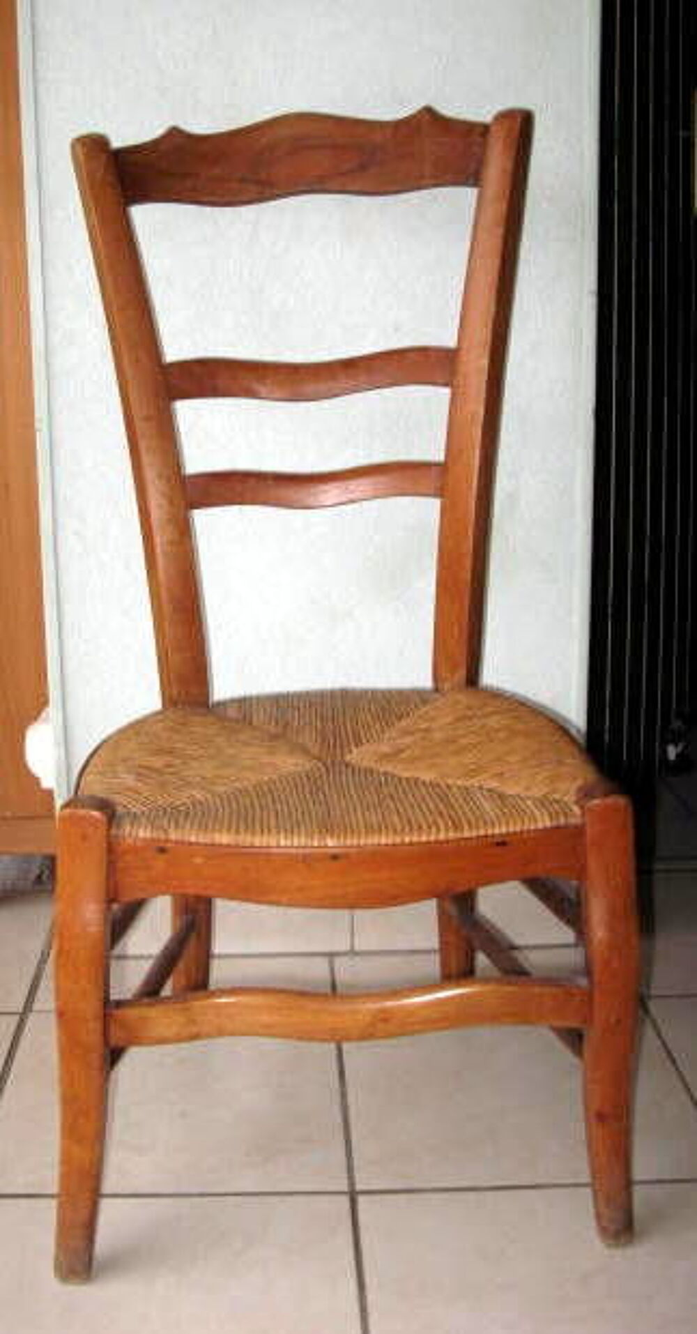 chaise ancienne basse Meubles