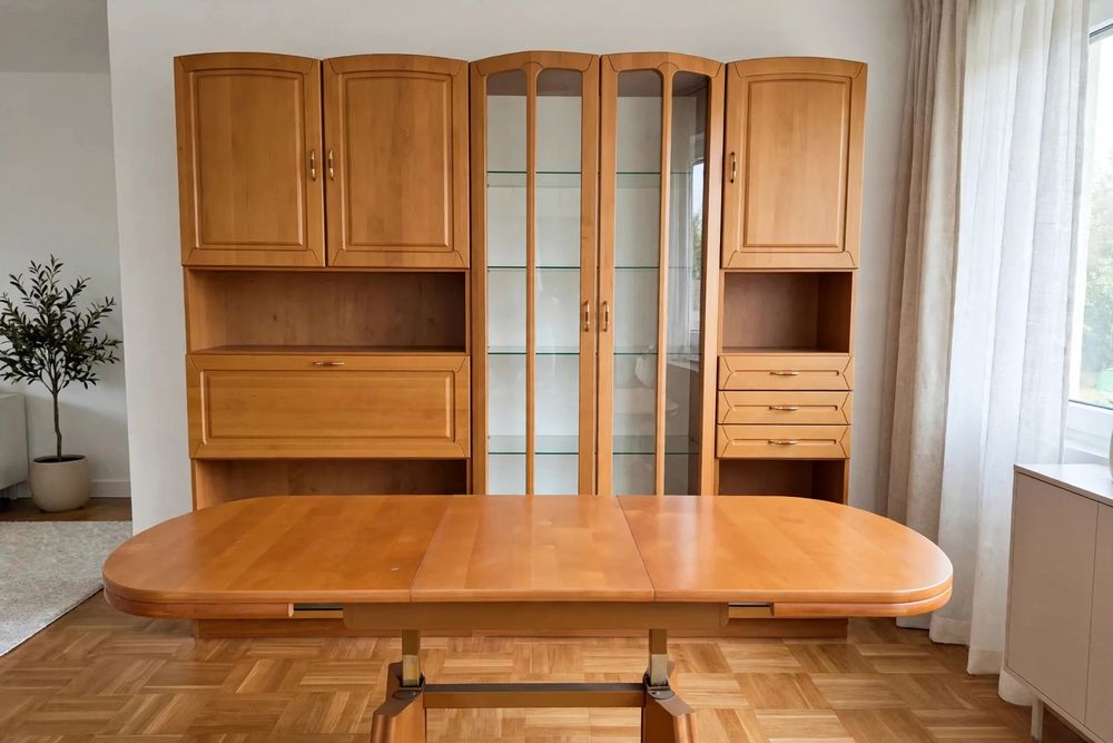 ensemble salle &agrave; manger en bois clair massif / plaq Meubles