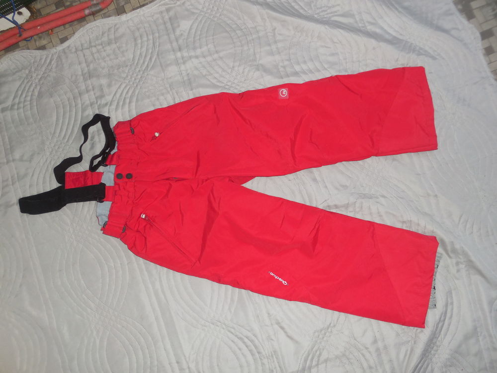 pantalon de ski noir 38 ; pull n'fit Sports