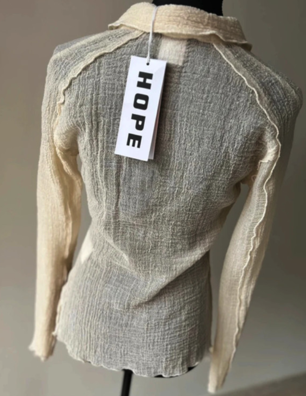 blouse Hope ? Neuve avec &eacute;tiquette
M / 38 / 10&middot; Vêtements