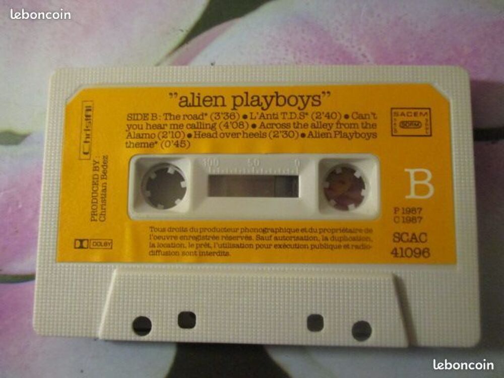 Cassette audio Alien Playboys CD et vinyles