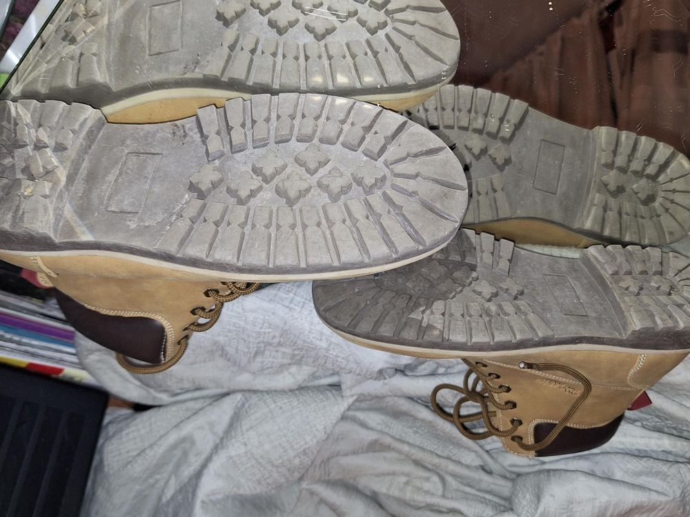 TEDDY SMITHS T.42 Chaussures
