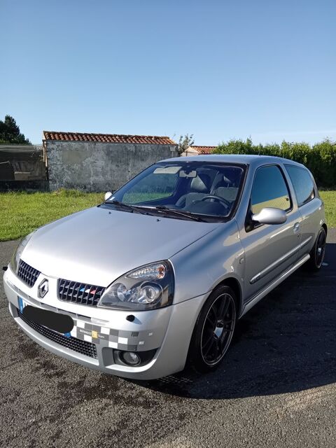 Renault clio ii Clio 2.0i 16V PS2 * (10 CV), Berline, Es
