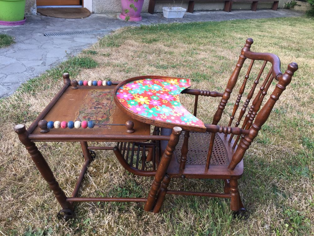 Chaise haute enfant ancienne Mobilier enfants