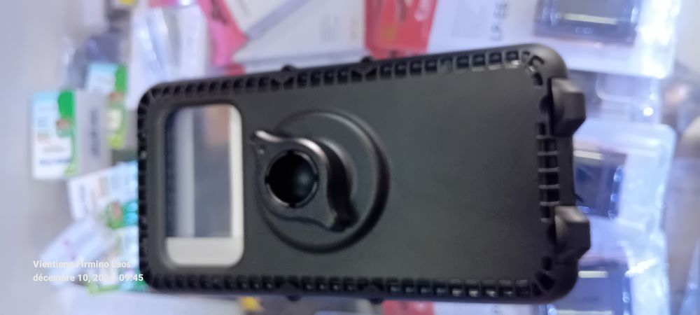 Support de t&eacute;l&eacute;phone &eacute;tanche Bricolage