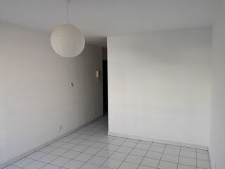  Appartement à louer 1 pièce 23 m²