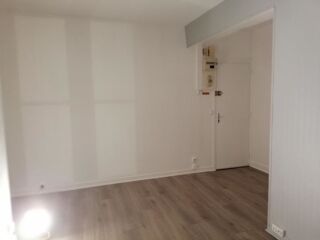  Appartement à louer 1 pièce 22 m²