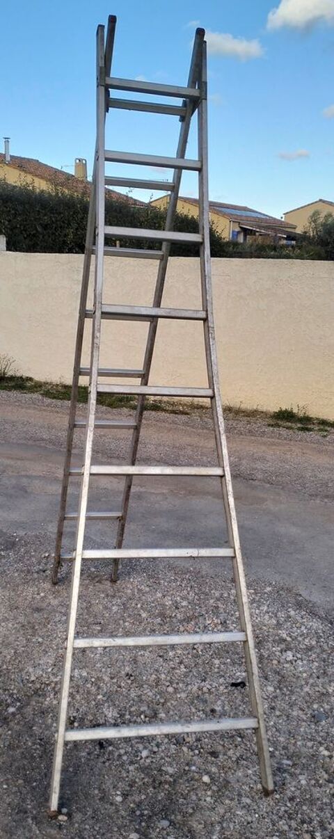 Echelle transformable 2 plans 2x9 echelons 150 Saint-Jean-de-Fos (34)
