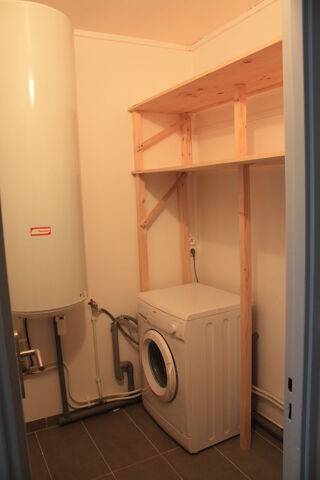  Appartement à louer 4 pièces 81 m² Bordeaux