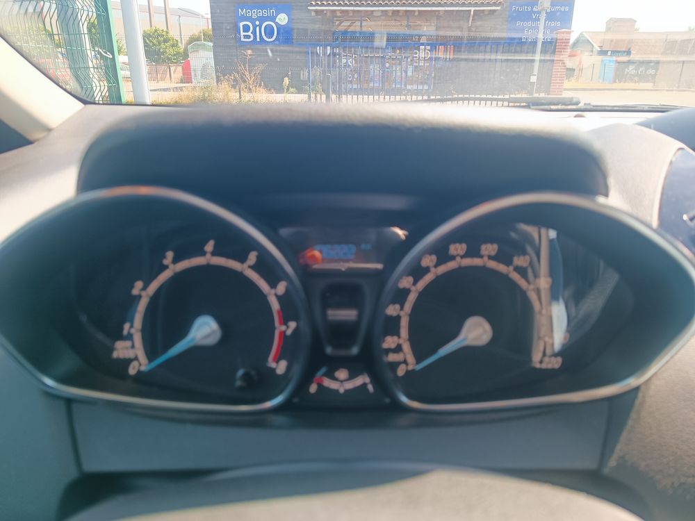 B-max B-MAX 1.0 EcoBoost 125 S&S Titanium 2014 occasion 31150 Fenouillet