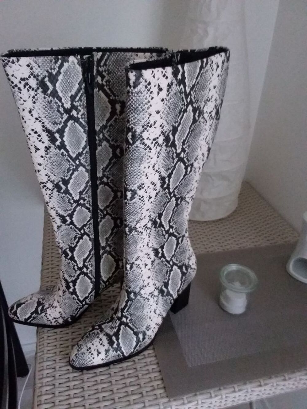 Bottes hautes Chaussures