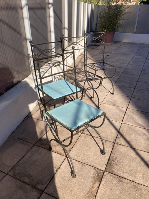 4 chaises en fer forgé 250 Six-Fours-les-Plages (83)