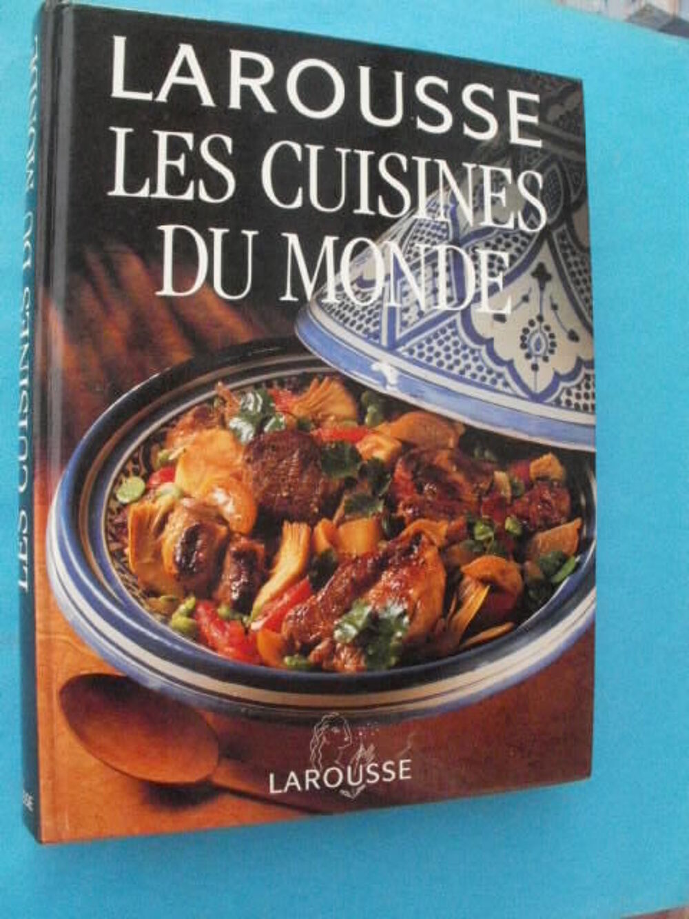 LAROUSSE les cuisines du monde Livres et BD
