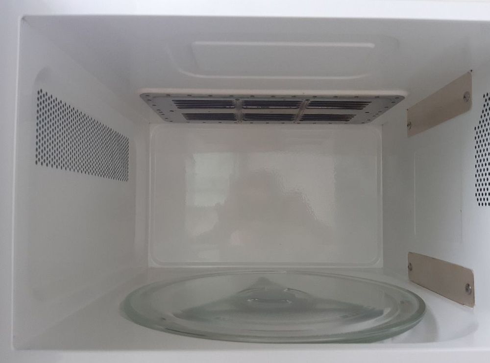 micro ondes + four Whirlpool Electroménager