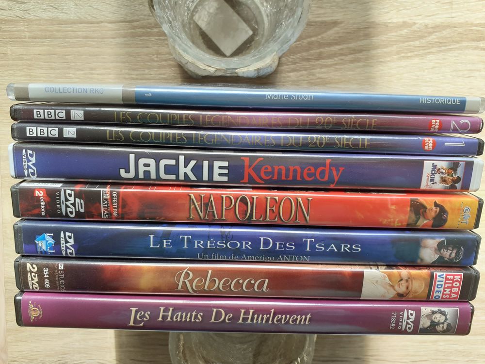 DVD &quot; Jackie Kennedy, Couples l&eacute;gendaires, etc... &quot; DVD et blu-ray