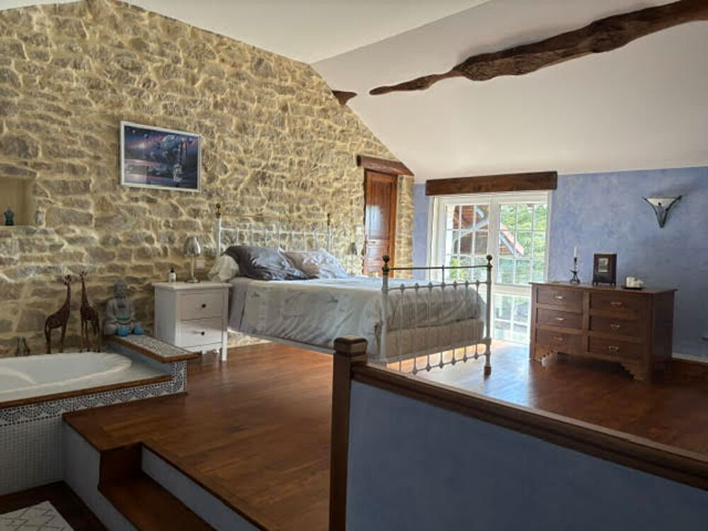 Vente Maison Maison en pierre, 8 pièces Saint-baudille-de-la-tour