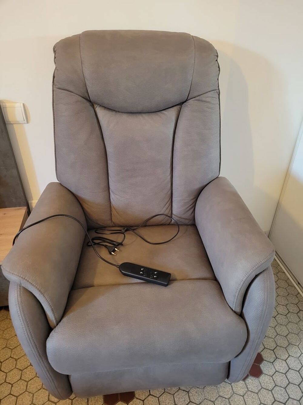 Fauteuil &eacute;lectrique Meubles