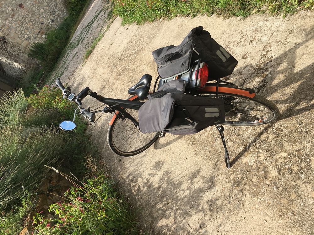V&eacute;lo &eacute;lectrique femme SPARTA ION RXS Light Vélos