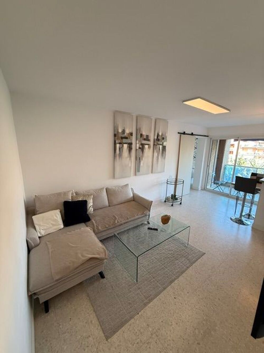 Vente Appartement T2 TERRASSE PARKING 250M DE LA PLAGE Bormes-les-mimosas