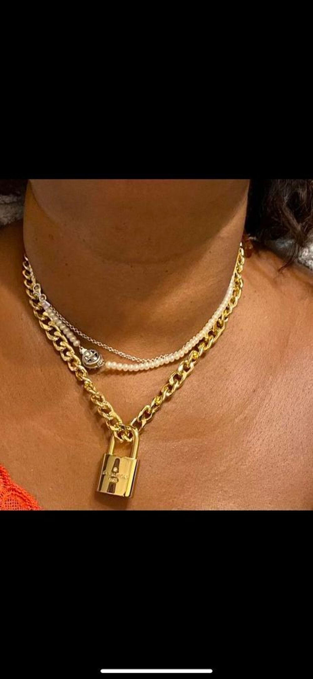 collier pendentif Bijoux et montres