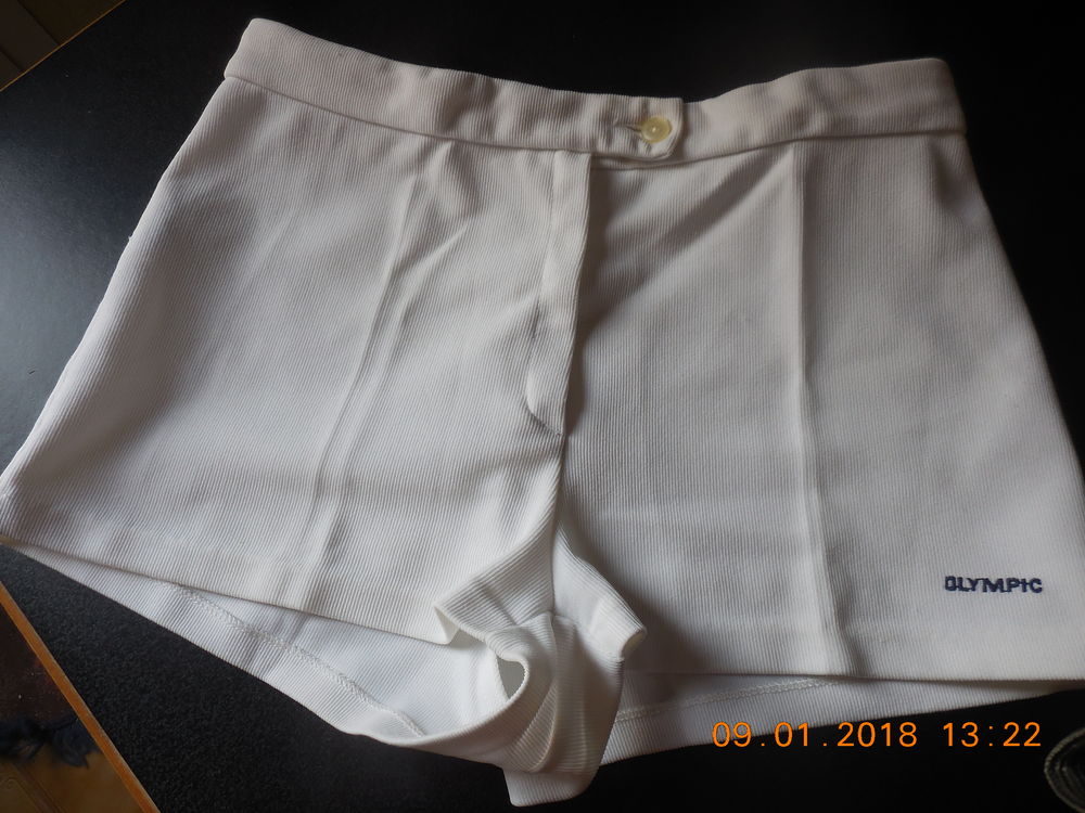 short vintage olympic t 40 42 Vêtements