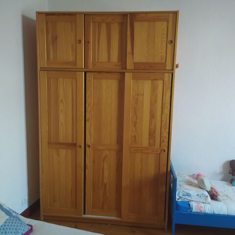 ARMOIRE PIN 0 Bagnols-sur-Cze (30)
