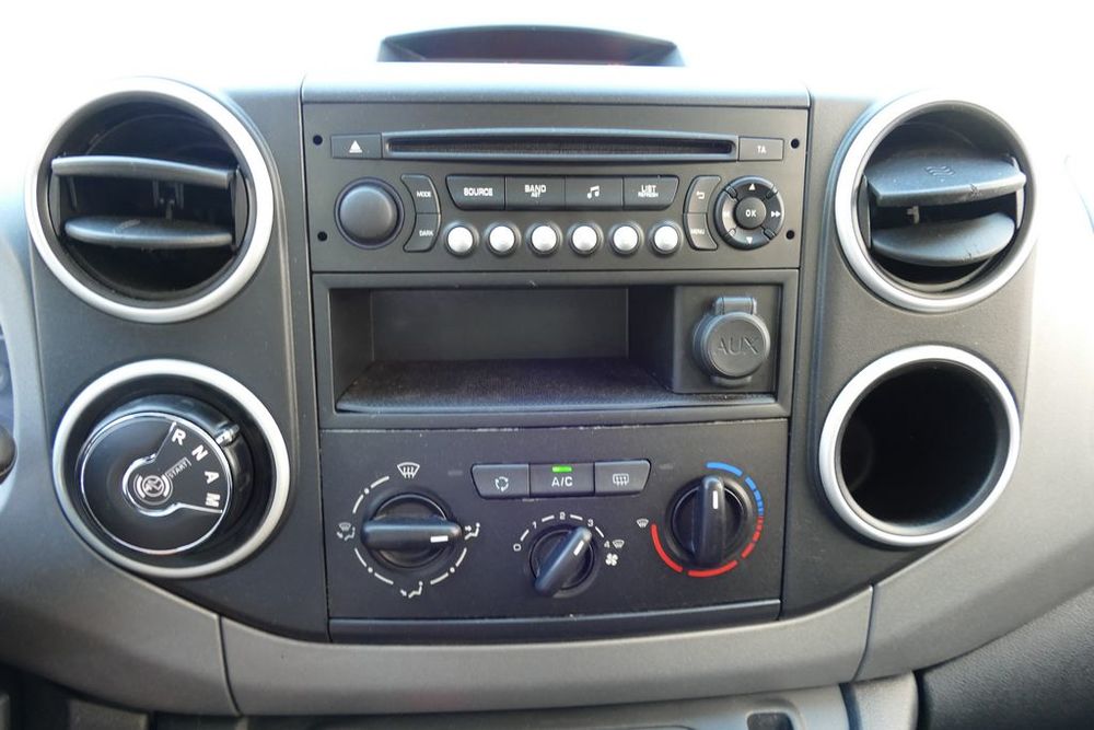 Berlingo Multispace BlueHDi 100 S&S ETG6 Feel 2016 occasion 13600 La Ciotat