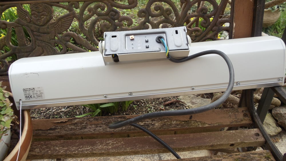 Radiateur de salle de bain infrarouge Electroménager