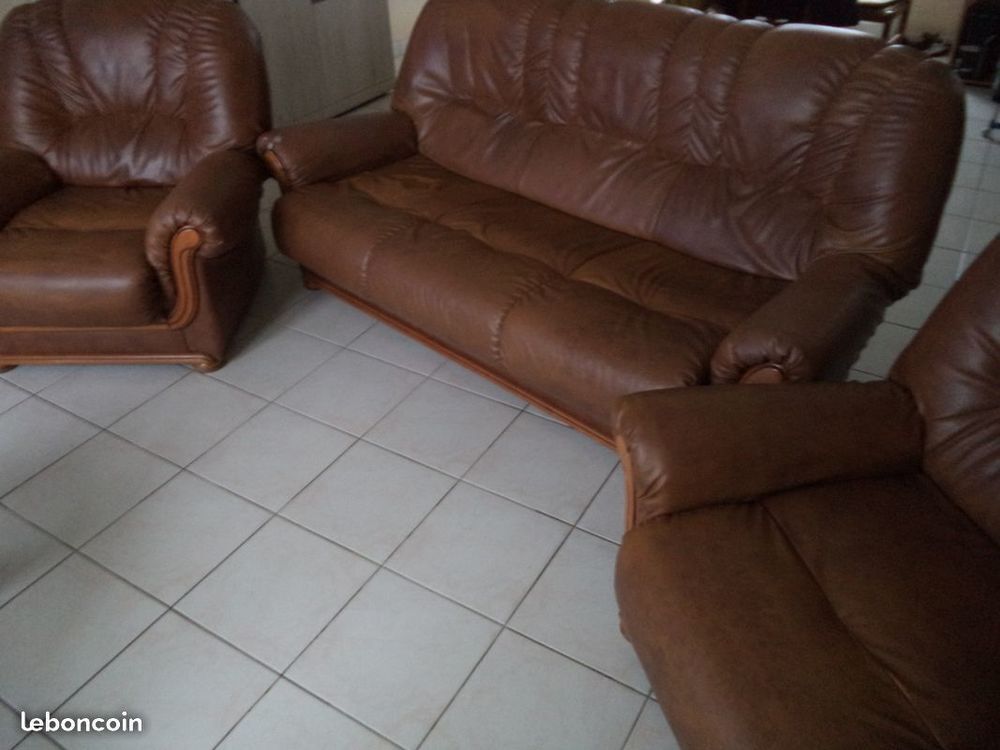 Canap&eacute; 3 places + 2 fauteuils Meubles