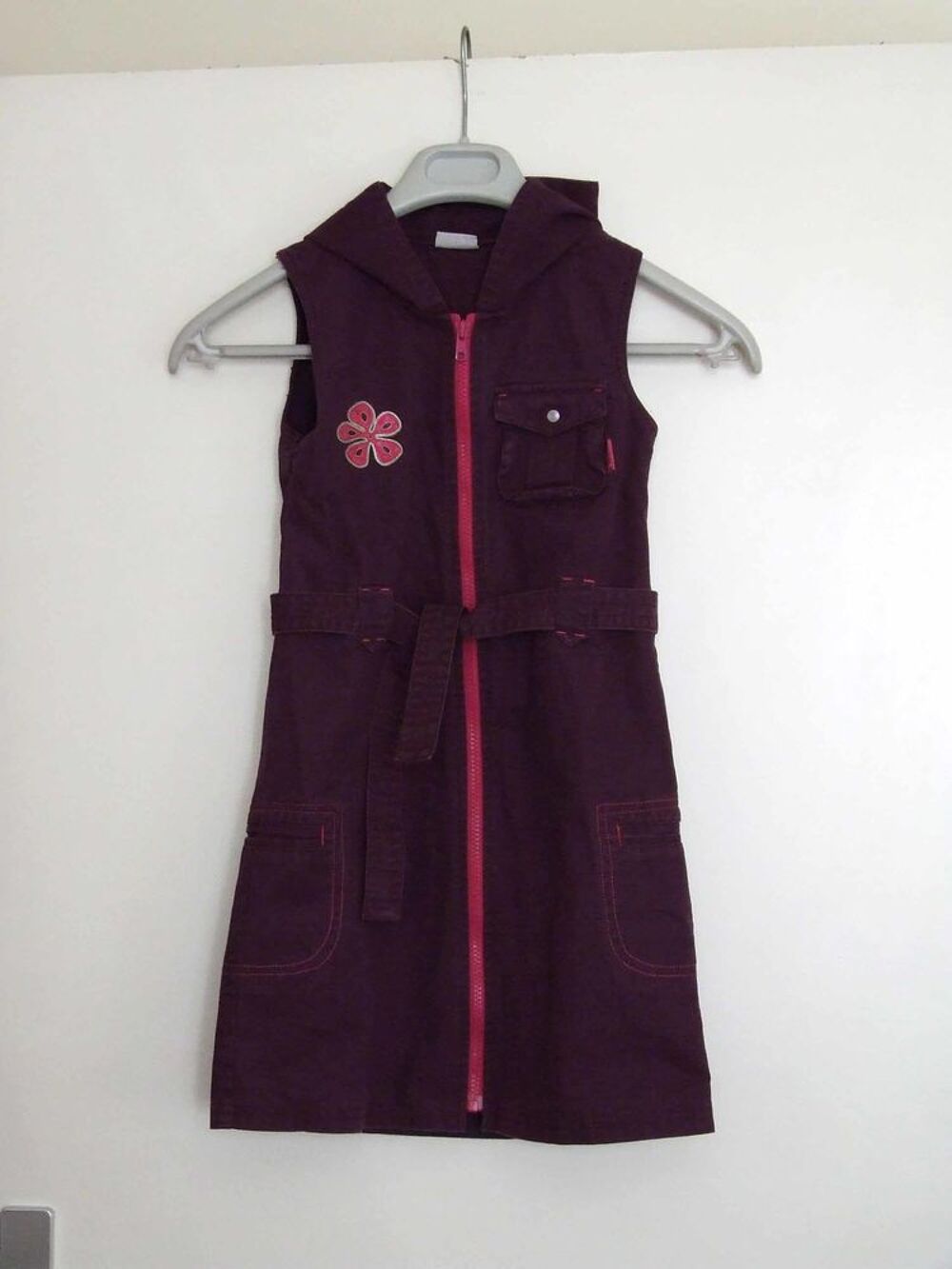 Robe sans manches &agrave; capuche, violet, 8&nbsp;ans (126&nbsp;cm) TBE Vêtements enfants