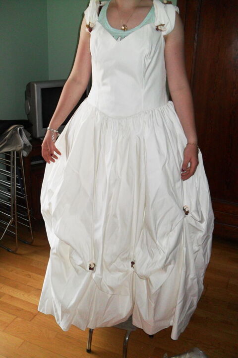 ROBE DE MARIEE 250 Pr�mont (02)