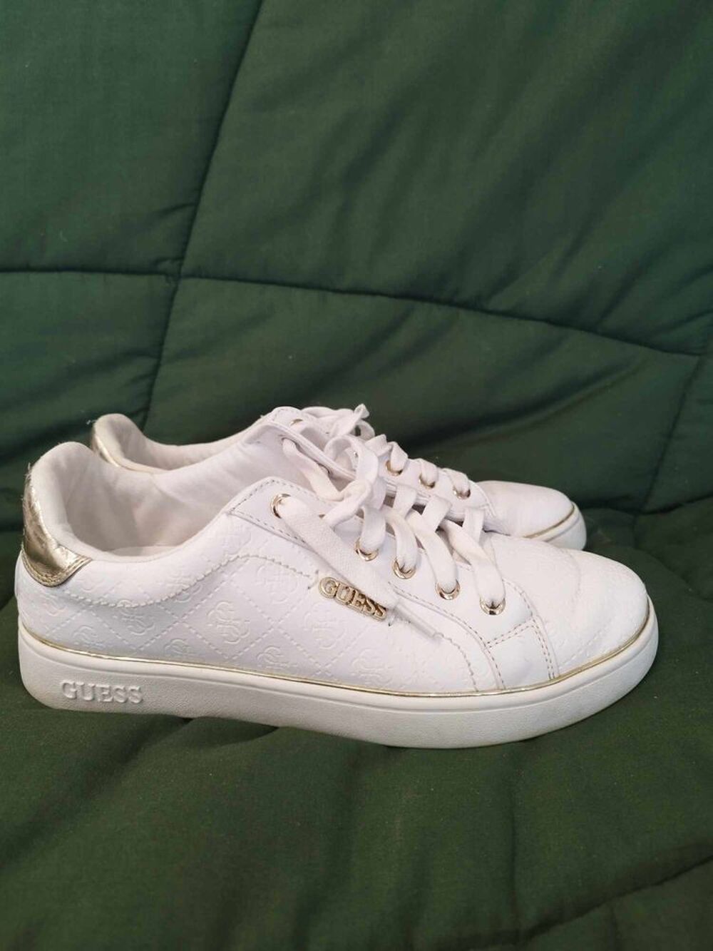 Basket Guess femme pointure 41 Chaussures
