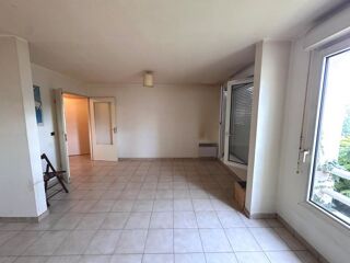  Appartement  vendre 2 pices 55 m
