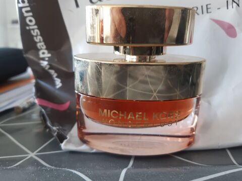 Parfum MICHAEL KORS WONDERLUST 30 ml
30 Saint-Marcellin (38)