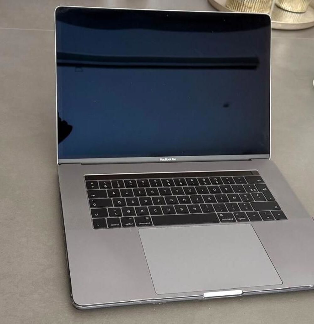 Mac Book Pro (15 Pouces, 2016) Matériel informatique