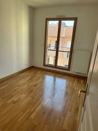  Appartement � louer 3 pi�ces 63 m�