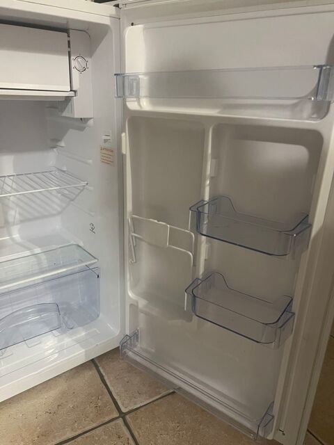 Rfrigrateur Top avec mini conglateur inclus 70 Noisy-le-Grand (93)