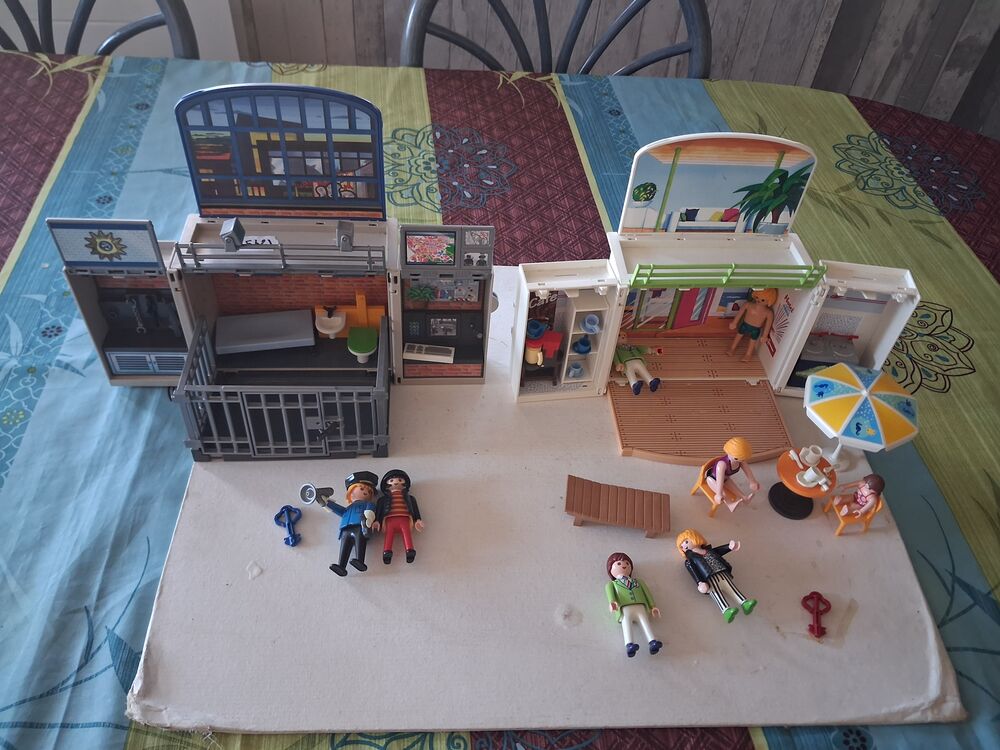 PLAYMOBIL 1 COFFRETS POLICE + 1 COFFRET CAFE 6159 Jeux / jouets