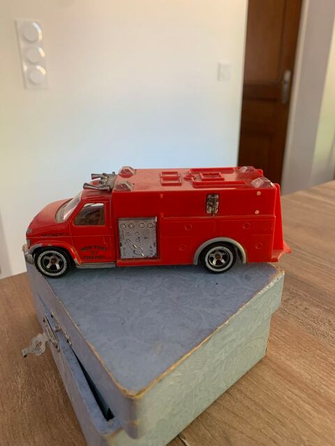 Jouet v�hicule miniature Majorette camion pompier 5 Saleilles (66)