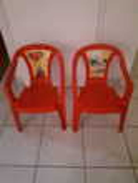Chaise. Mobilier enfants