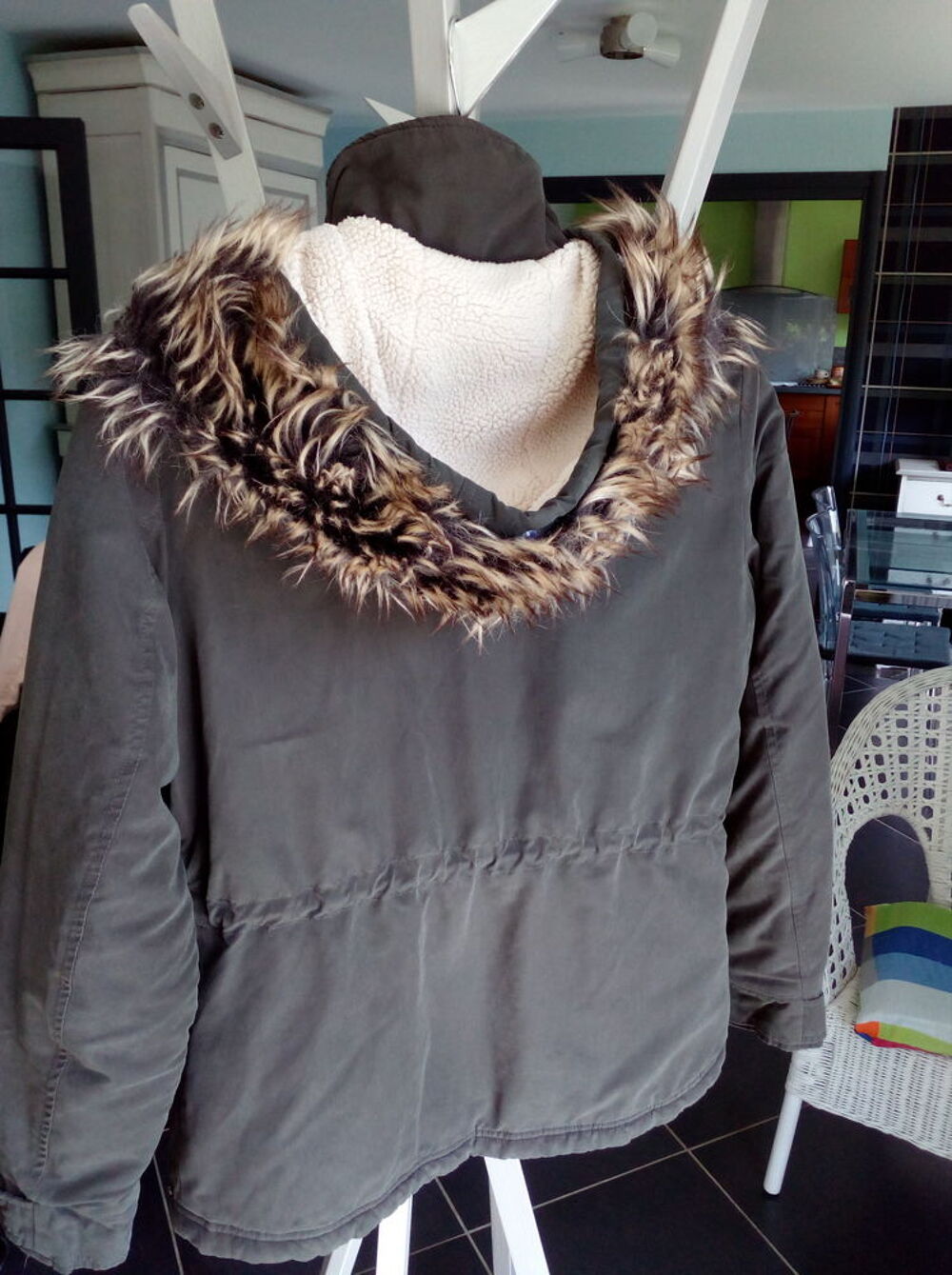 Parka Courte Matelass&eacute;e - &Agrave; Capuche - "Only" - Femme - Taill Vêtements