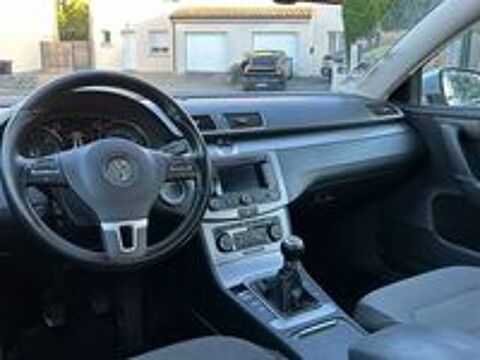 Passat 1.6 TDI 105 CR FAP BlueMotion Technology Business 2011 occasion 31000 Toulouse