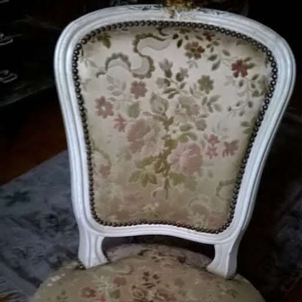 4 chaises Louis XV velours de G&ecirc;nes Meubles