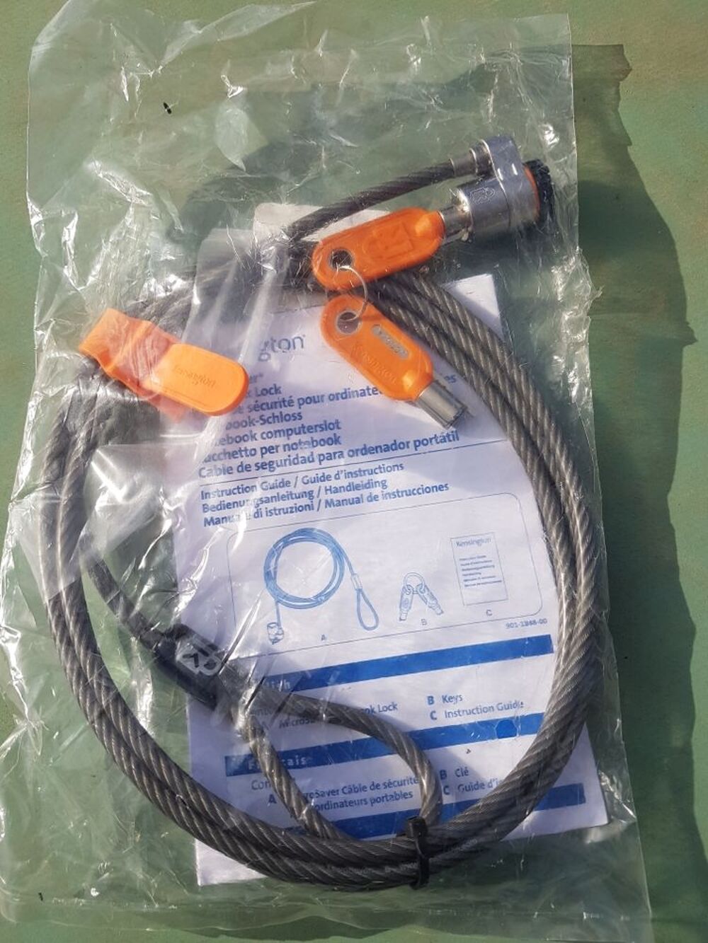 C&acirc;ble de s&eacute;curit&eacute; neuf pour ordinateurs Matériel informatique