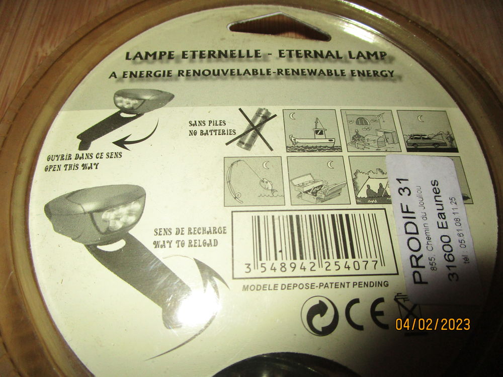 torche dynamo rechargeable &agrave; manivelle de luxe Bricolage